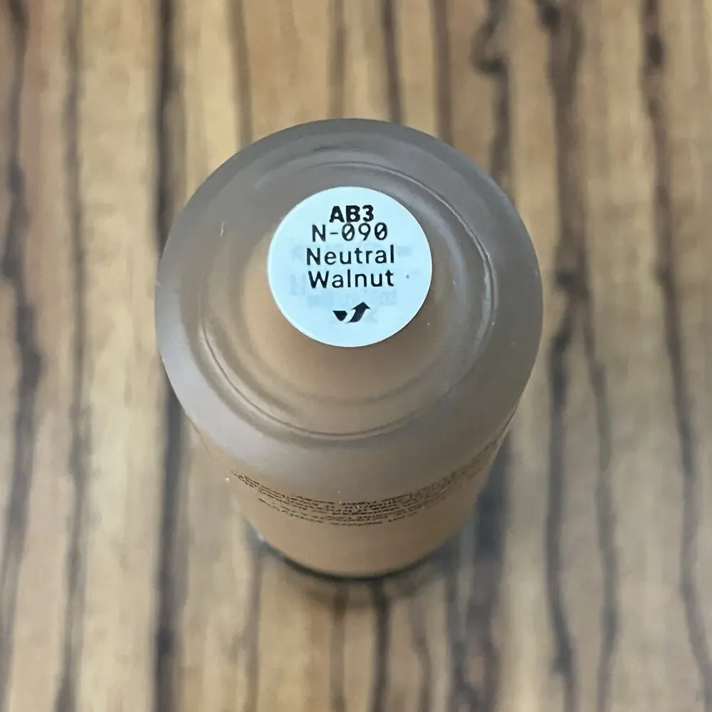 Bobbi Brown Weightless Skin Foundation SPF 15 N-090 Neutral Walnut